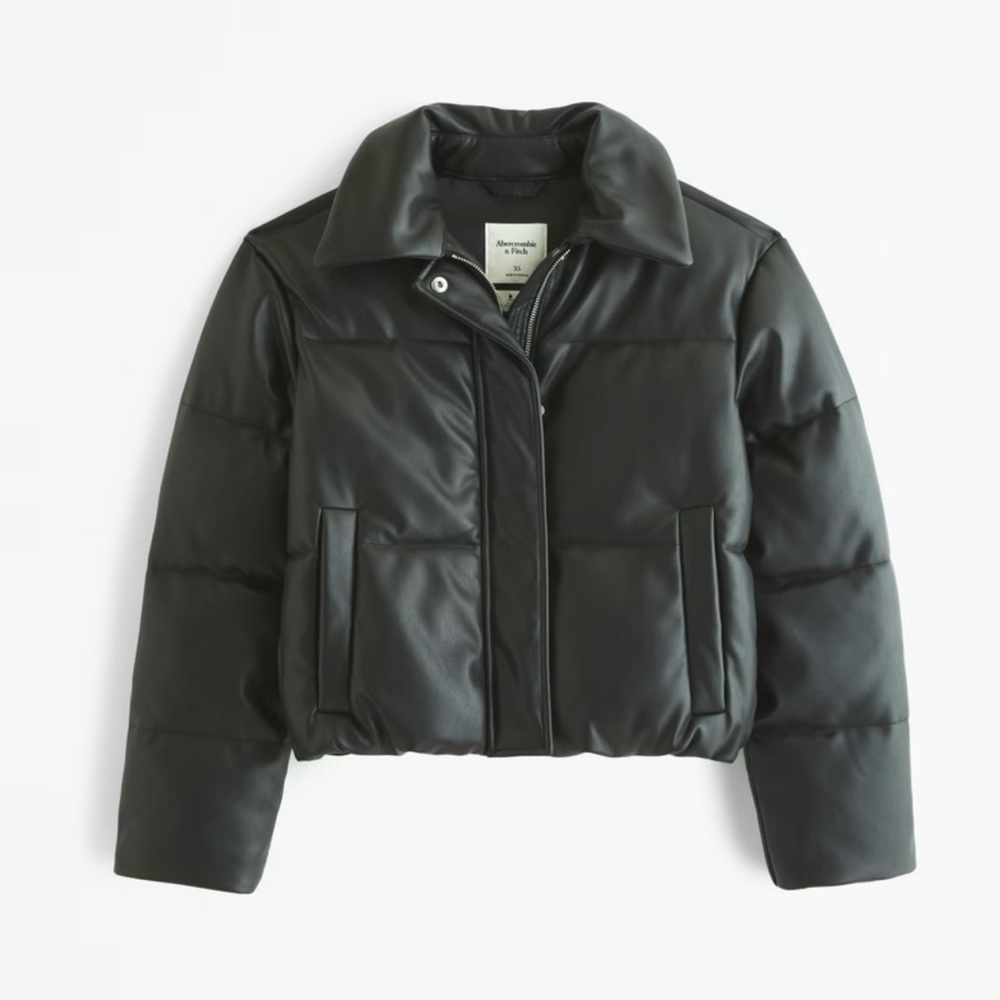 Abercrombie & Fitch Vegan Leather Short Puffer - Black, Size Small. NWT